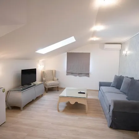 Pirofani Apartment Lefkada City