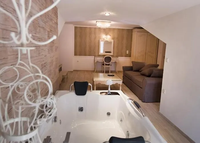 Pirofani * Λευκάδα