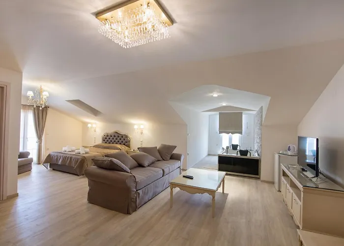 Pirofani Διαμέρισμα *